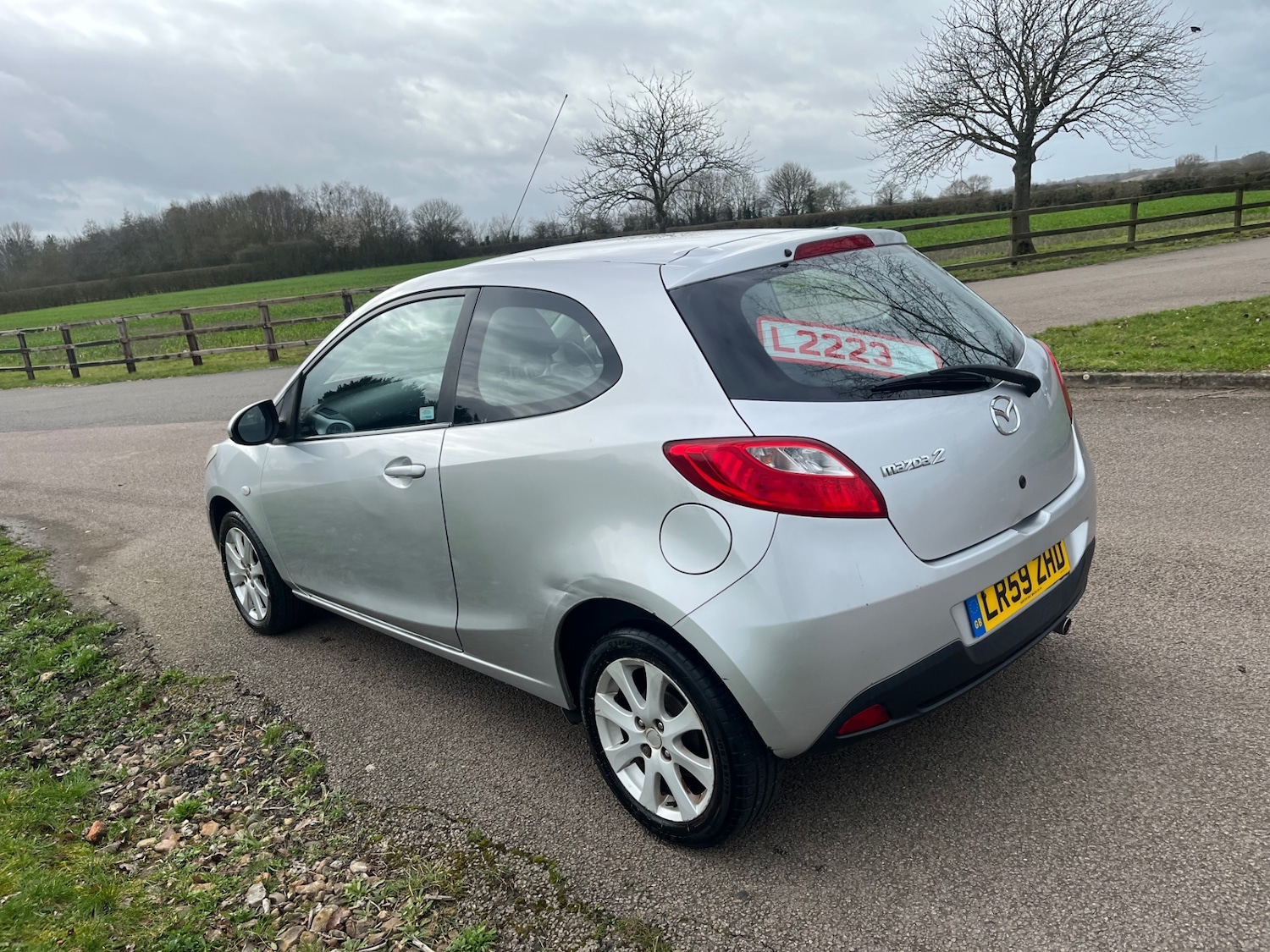 Used Mazda Mazda2 2009 for sale - 77640332: Photo 6