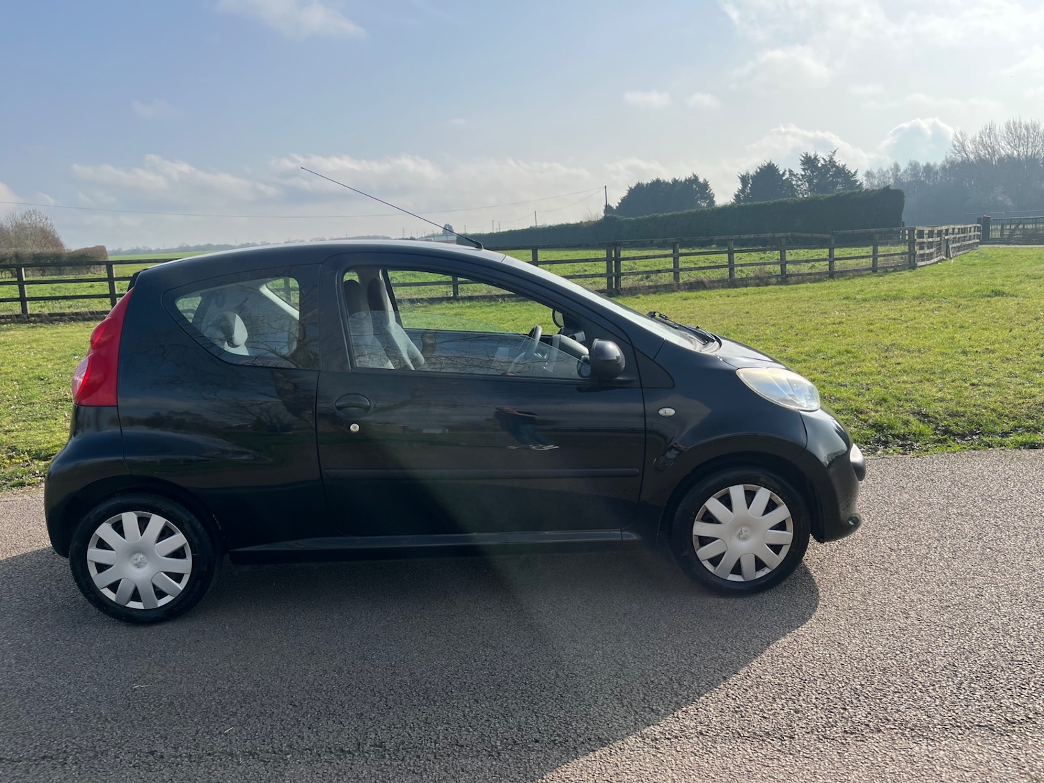 Used Peugeot 107 2006 for sale - 77662307: Photo 3