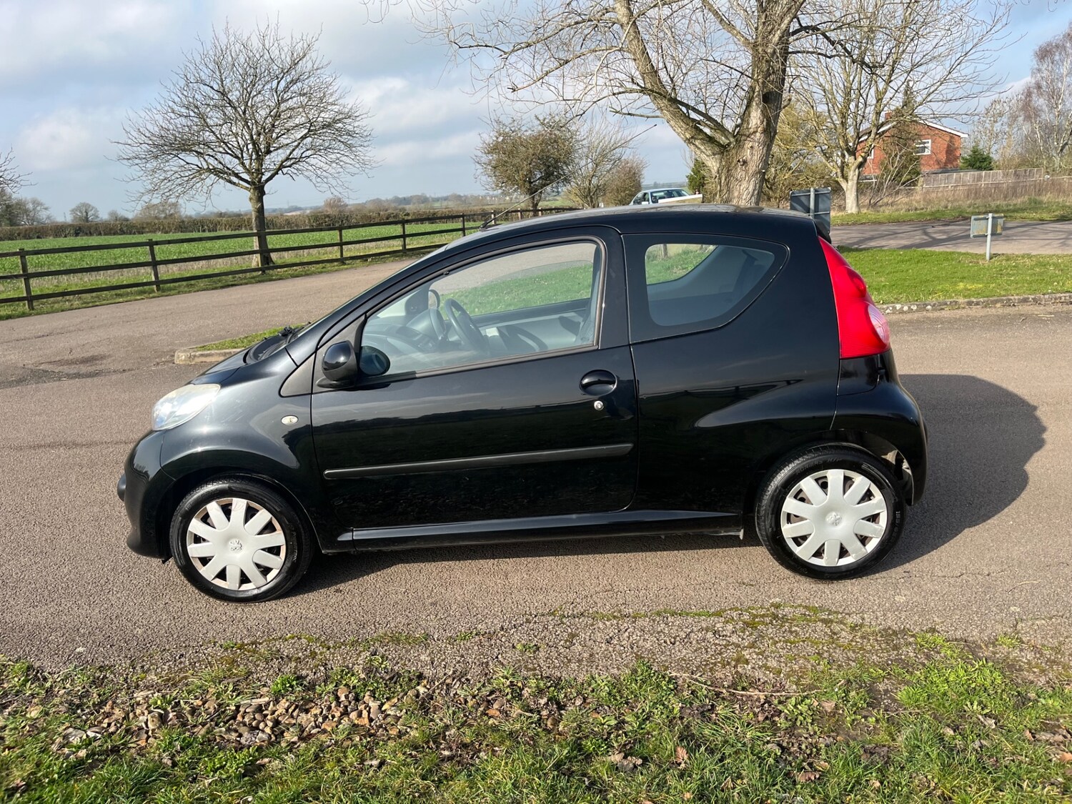 Used Peugeot 107 2006 for sale - 77662307: Photo 8