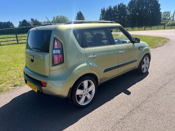 Used Kia Soul 2011 for sale - 78436859: Photo