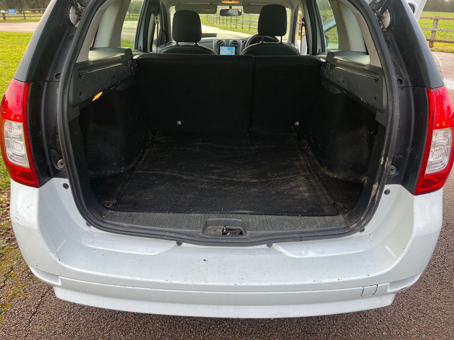 Used Dacia Logan MCV 2016 for sale - 77181382: Photo 12