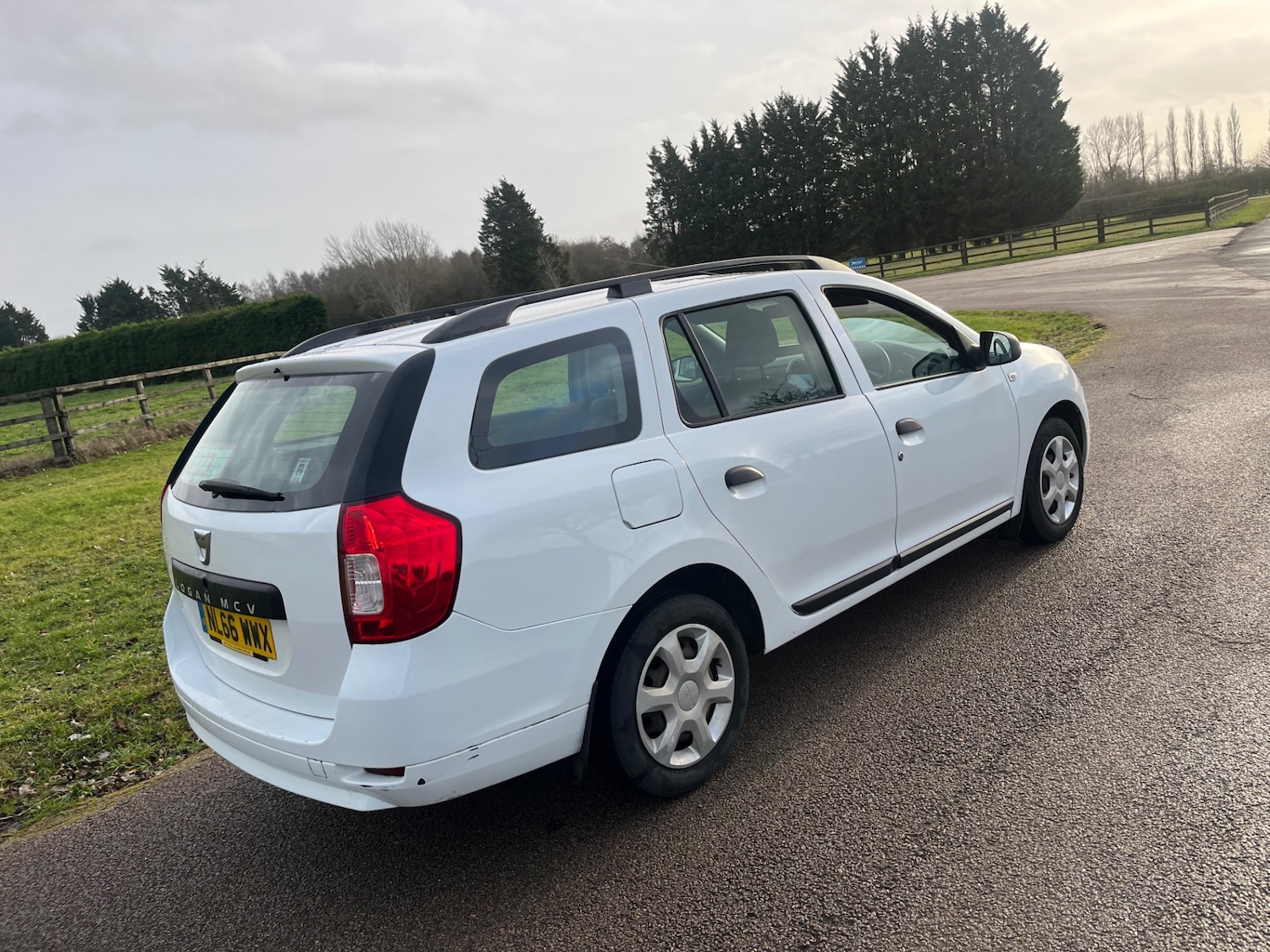 Used Dacia Logan MCV 2016 for sale - 77181382: Photo 4