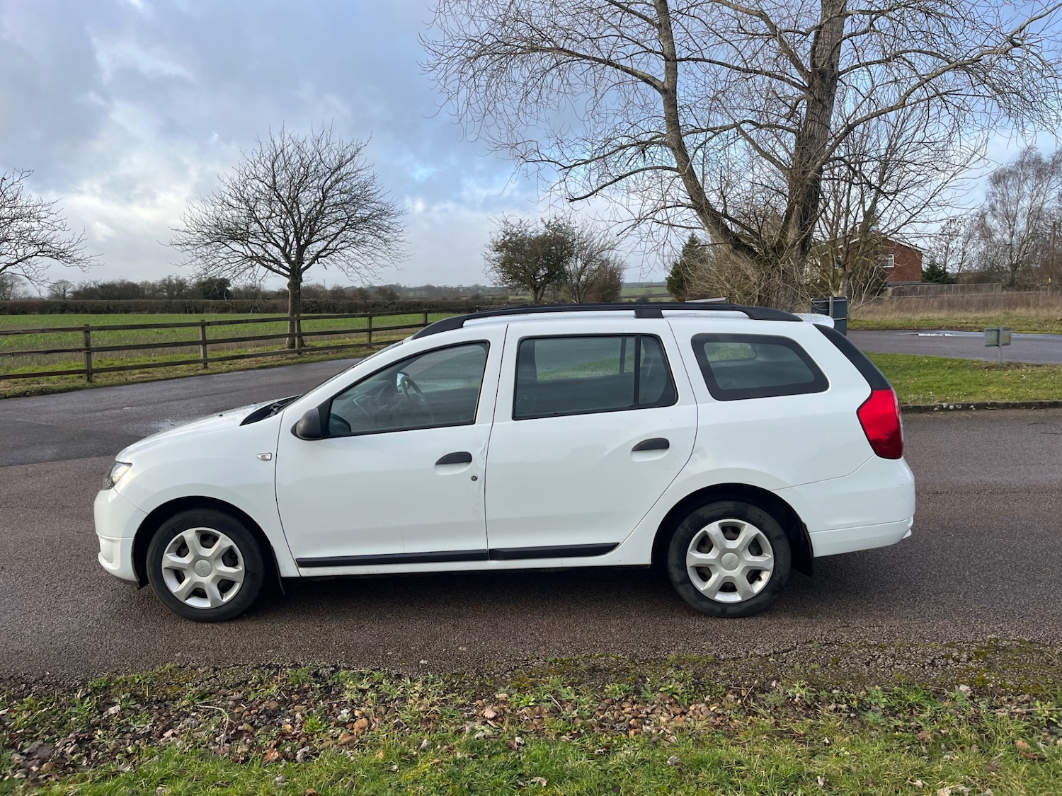 Used Dacia Logan MCV 2016 for sale - 77181382: Photo 7