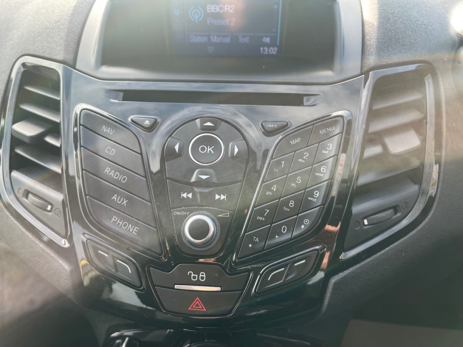 Used Ford Fiesta 2016 for sale - 76935425: Photo 16