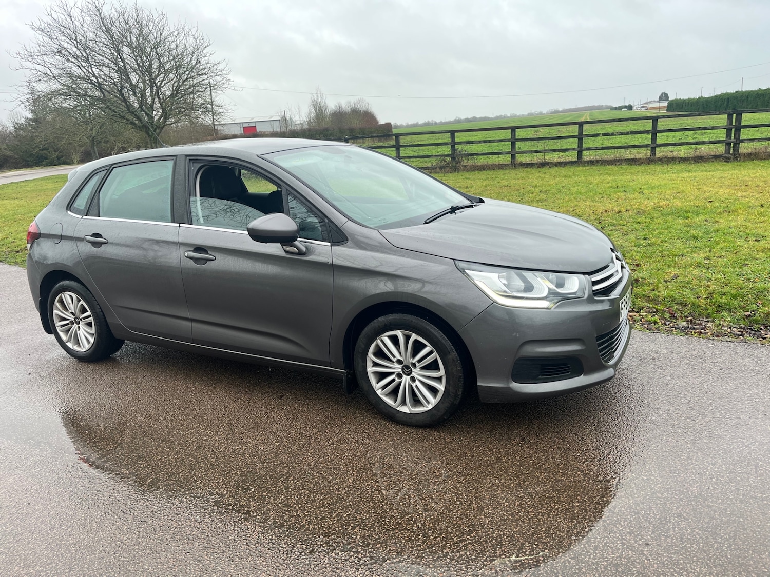 Used Citroen C4 2015 for sale - 77271436: Photo 2