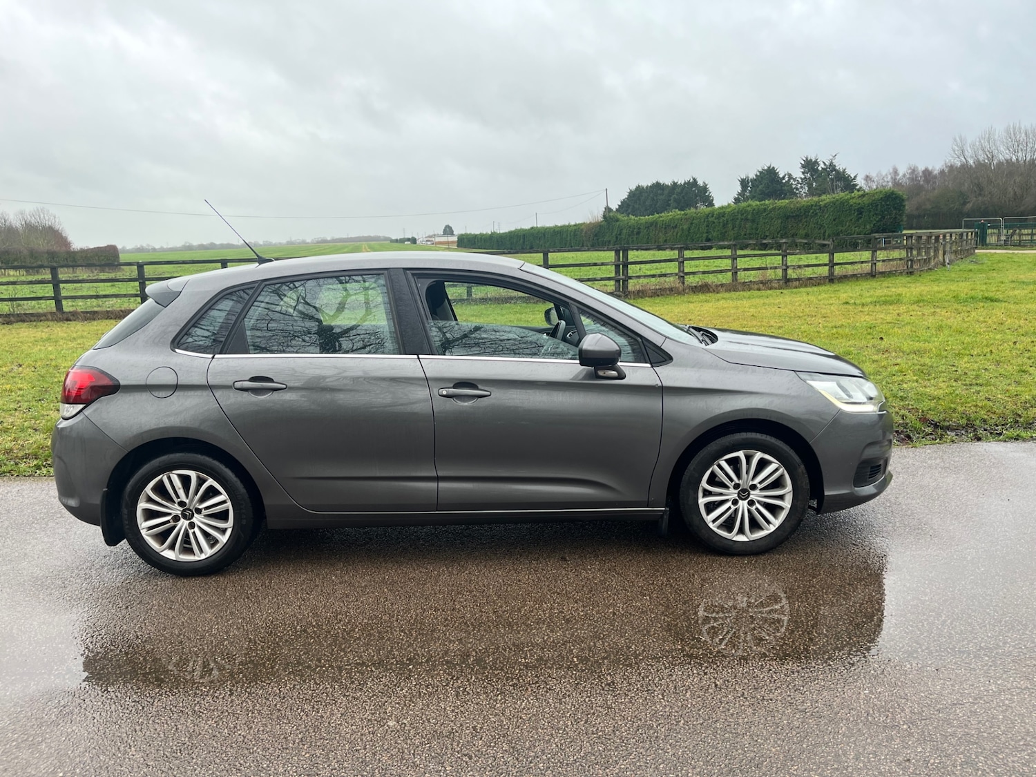 Used Citroen C4 2015 for sale - 77271436: Photo 3