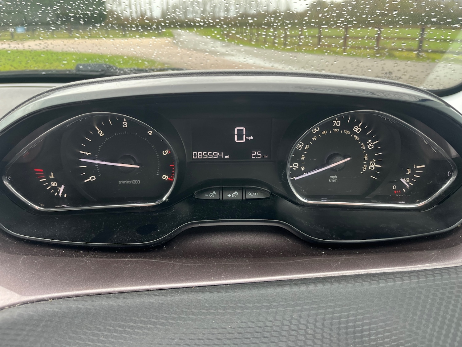 Used Peugeot 2008 2014 for sale - 77069520: Photo 21