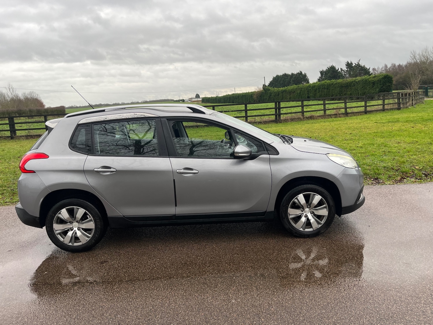 Used Peugeot 2008 2014 for sale - 77069520: Photo 3