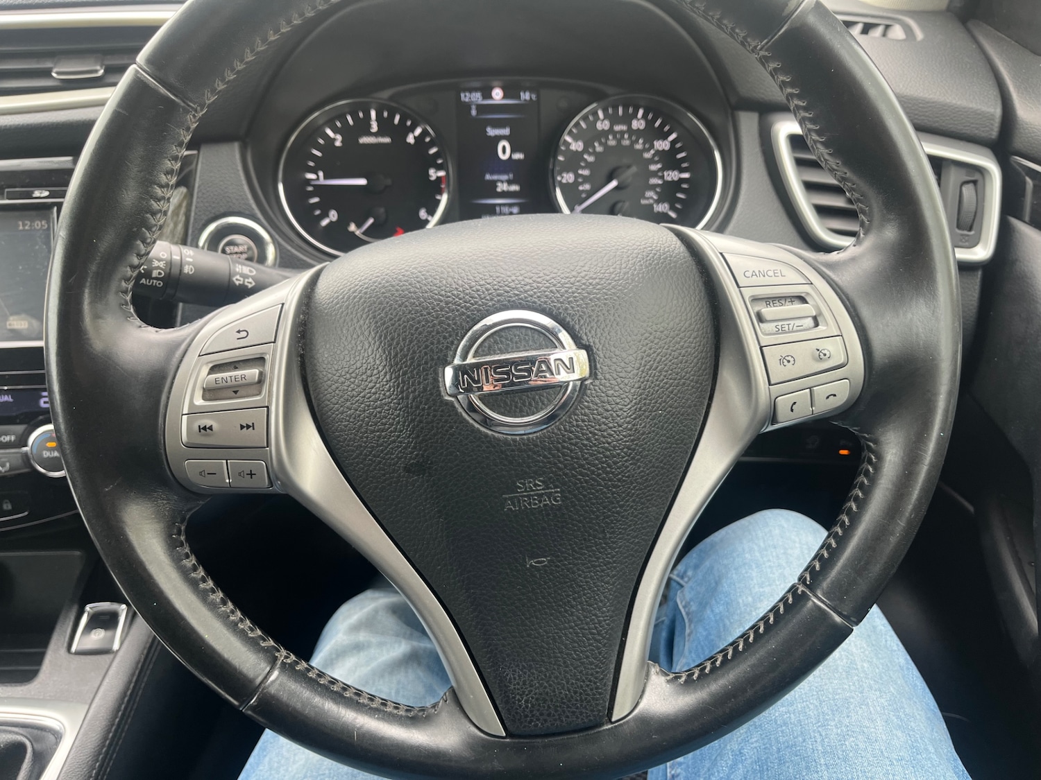 Used Nissan Qashqai 2015 for sale - 76317501: Photo 18