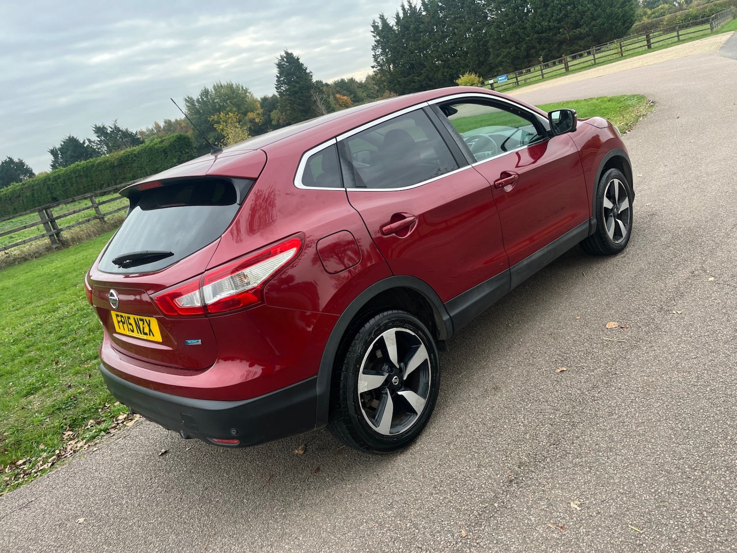 Used Nissan Qashqai 2015 for sale - 76317501: Photo 4