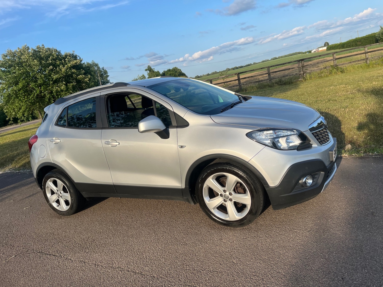 Used Vauxhall Mokka 2015 for sale - 76756880: Photo 2