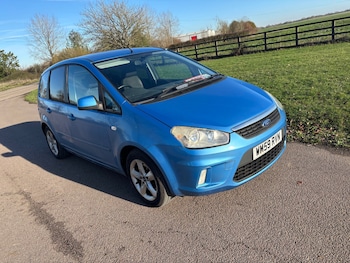 2010 (59) - 1.6 Zetec 5dr