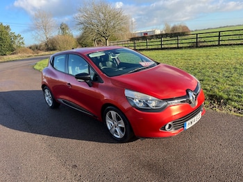 Used Renault Clio 2014 for sale - 77023106: Photo