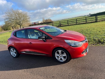 Used Renault Clio 2014 for sale - 77023106: Photo