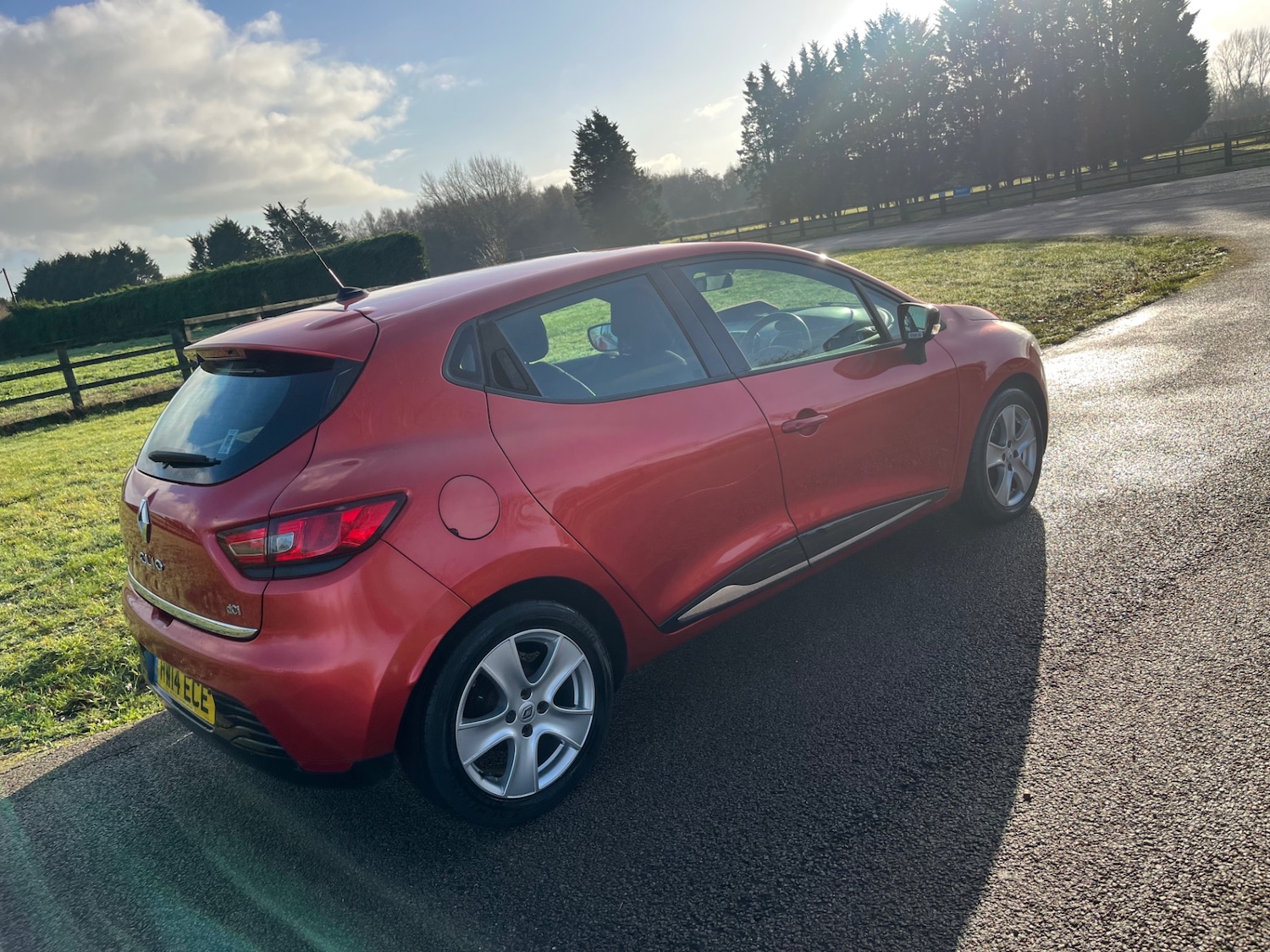 Used Renault Clio 2014 for sale - 77023106: Photo 4