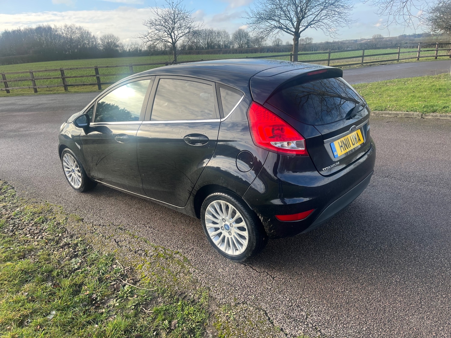 Used Ford Fiesta 2011 for sale - 77350743: Photo 6