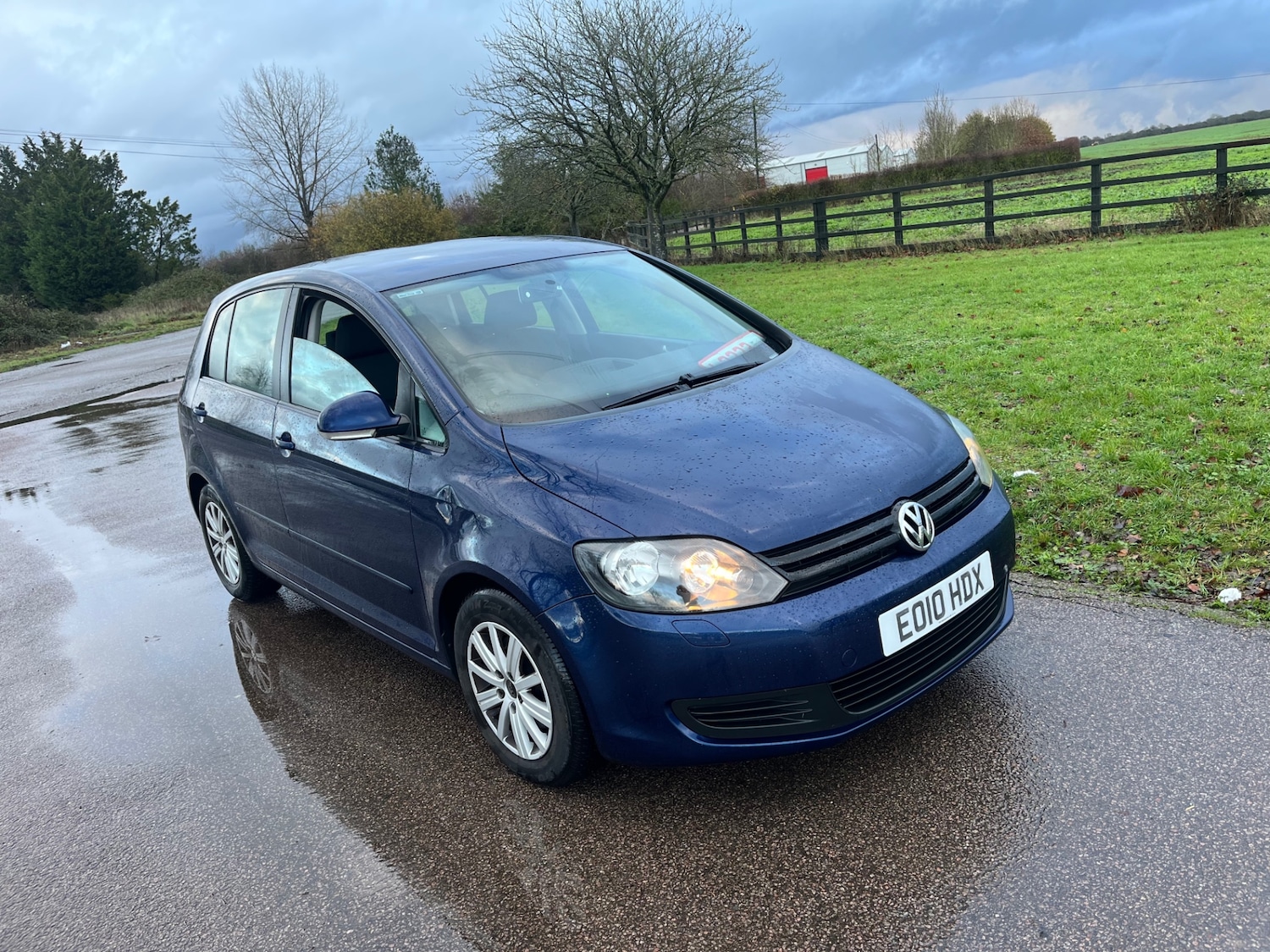 Used Volkswagen Golf Plus 2010 for sale - 76681813: Photo 1