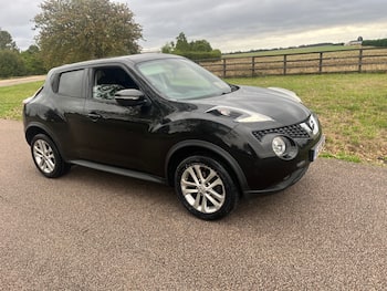Used Nissan Juke 2015 for sale - 79852063: Photo
