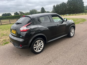Used Nissan Juke 2015 for sale - 79852063: Photo