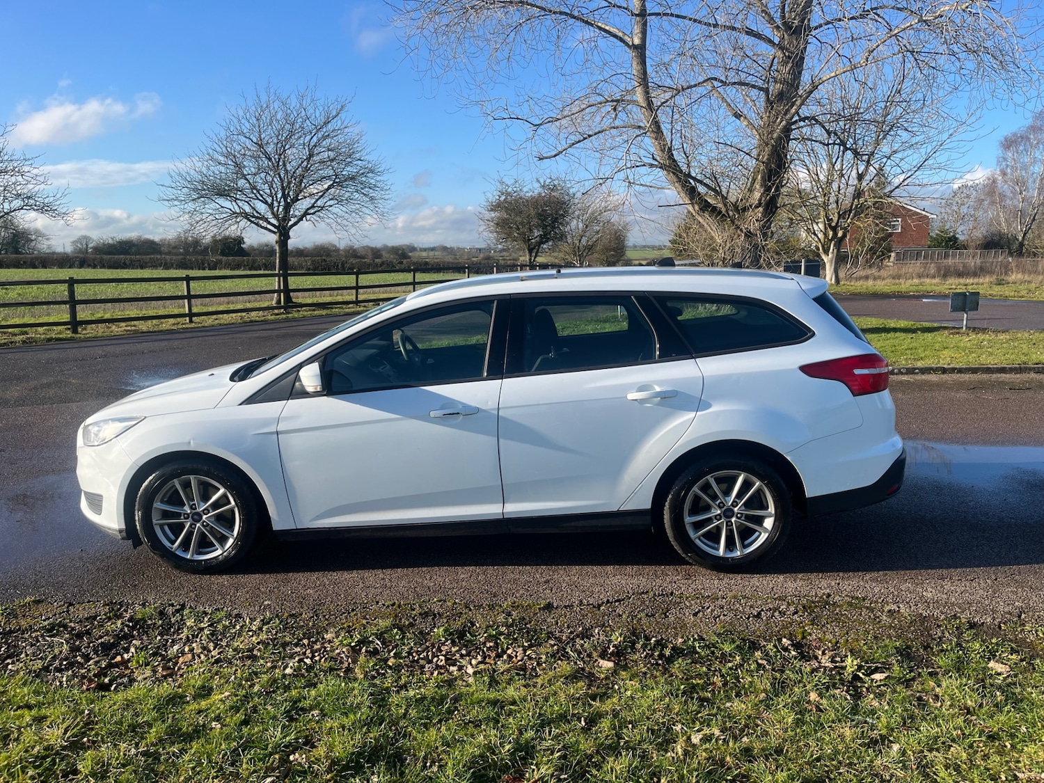 Used Ford Focus 2017 for sale - 77220827: Photo 7