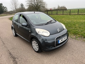 2010 (10) - 1.0i VTR+ 5dr