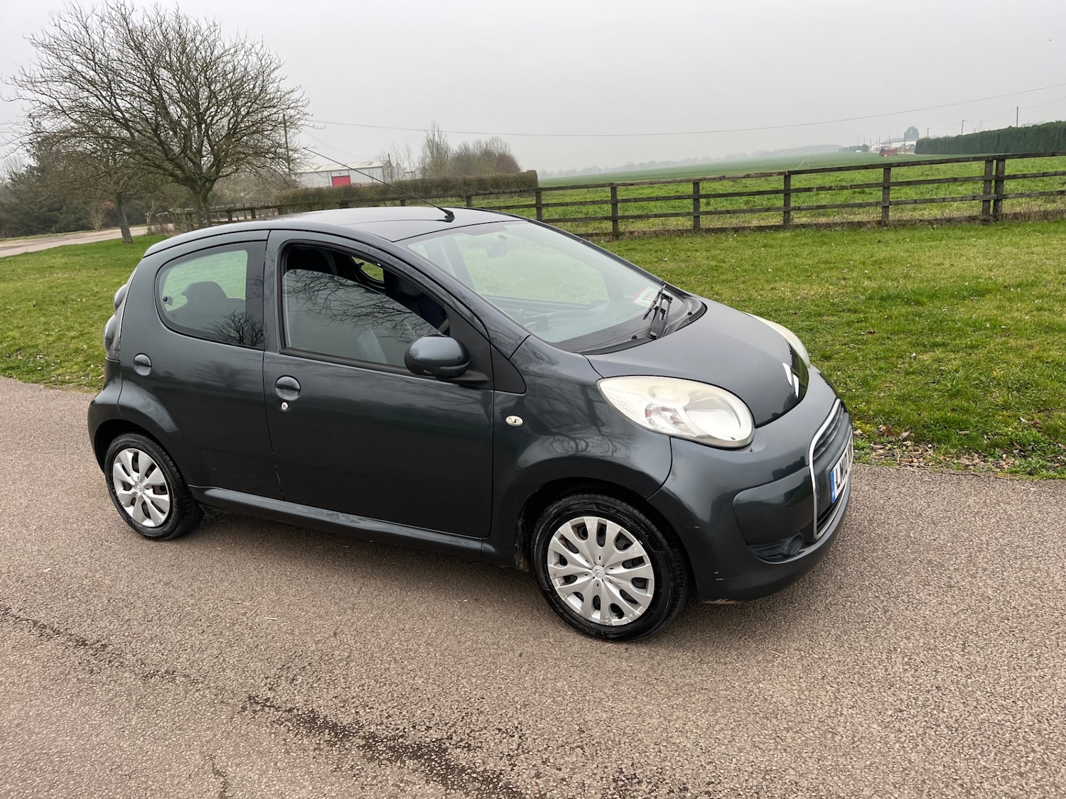 Used Citroen C1 2010 for sale - 77872497: Photo 2