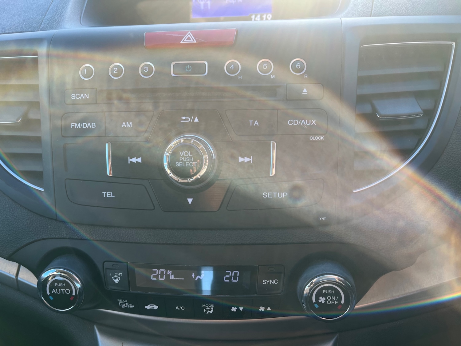 Used Honda CR-V 2015 for sale - 76836929: Photo 16