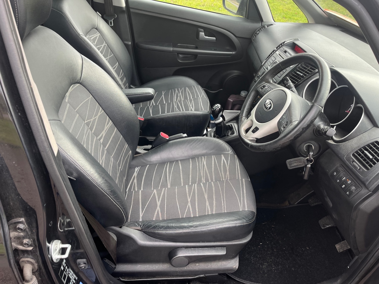 Used Kia Venga 2013 for sale - 77168719: Photo 11