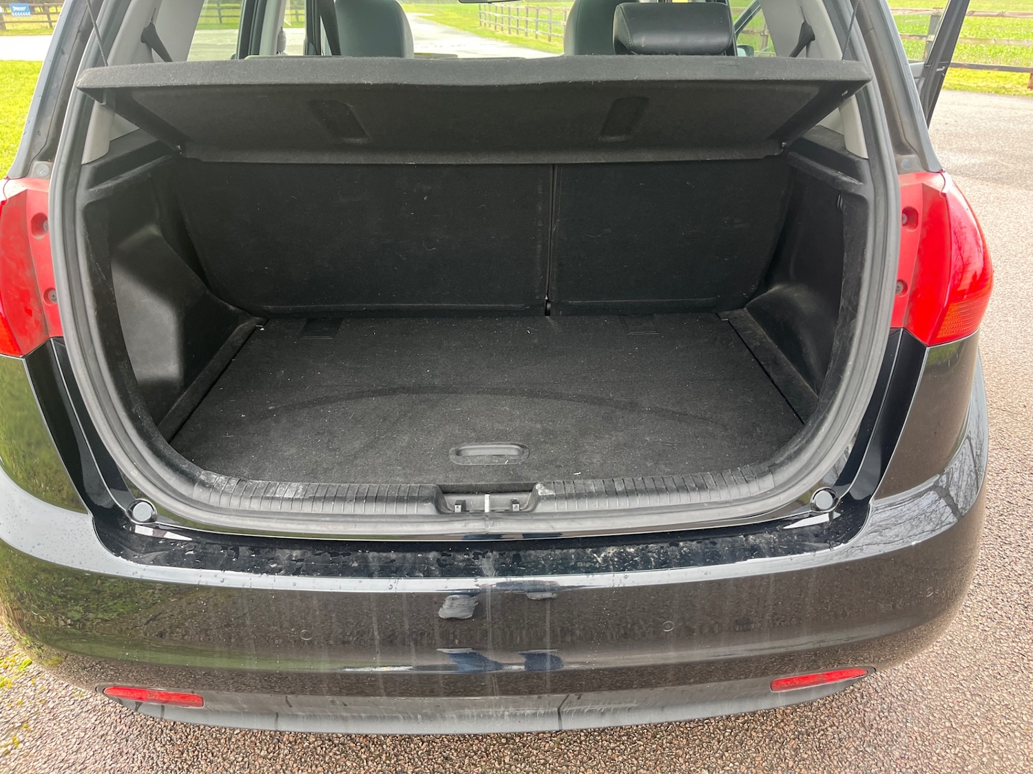 Used Kia Venga 2013 for sale - 77168719: Photo 13