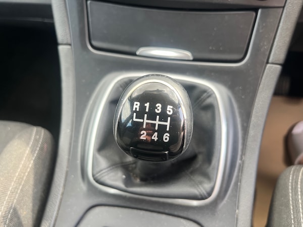 Used Ford S-Max 2013 for sale - 75236127: Photo 24