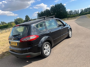 Used Ford S-Max 2013 for sale - 75236127: Photo