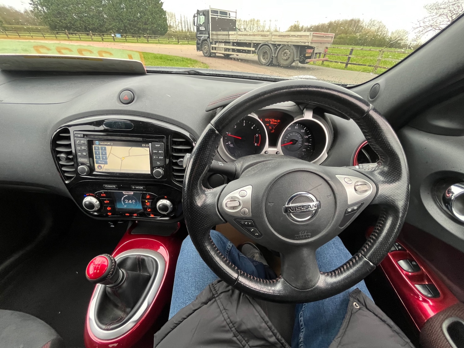 Used Nissan Juke 2015 for sale - 77916358: Photo 22