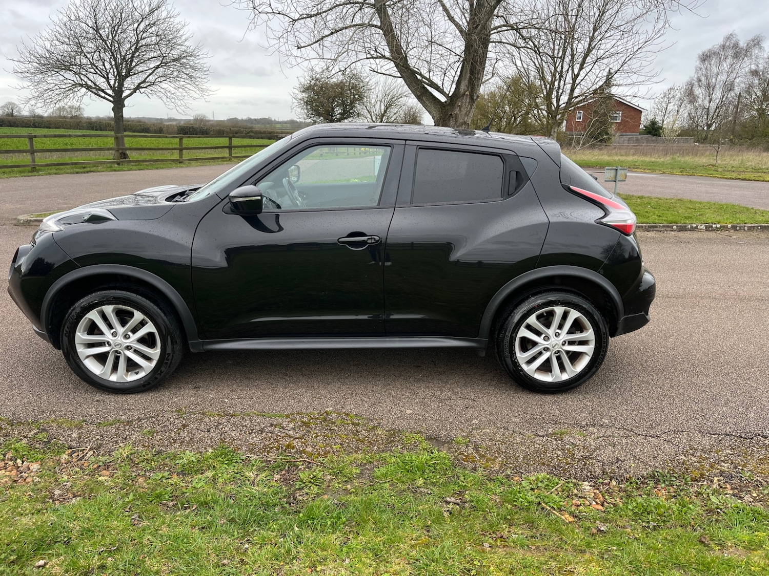 Used Nissan Juke 2015 for sale - 77916358: Photo 9