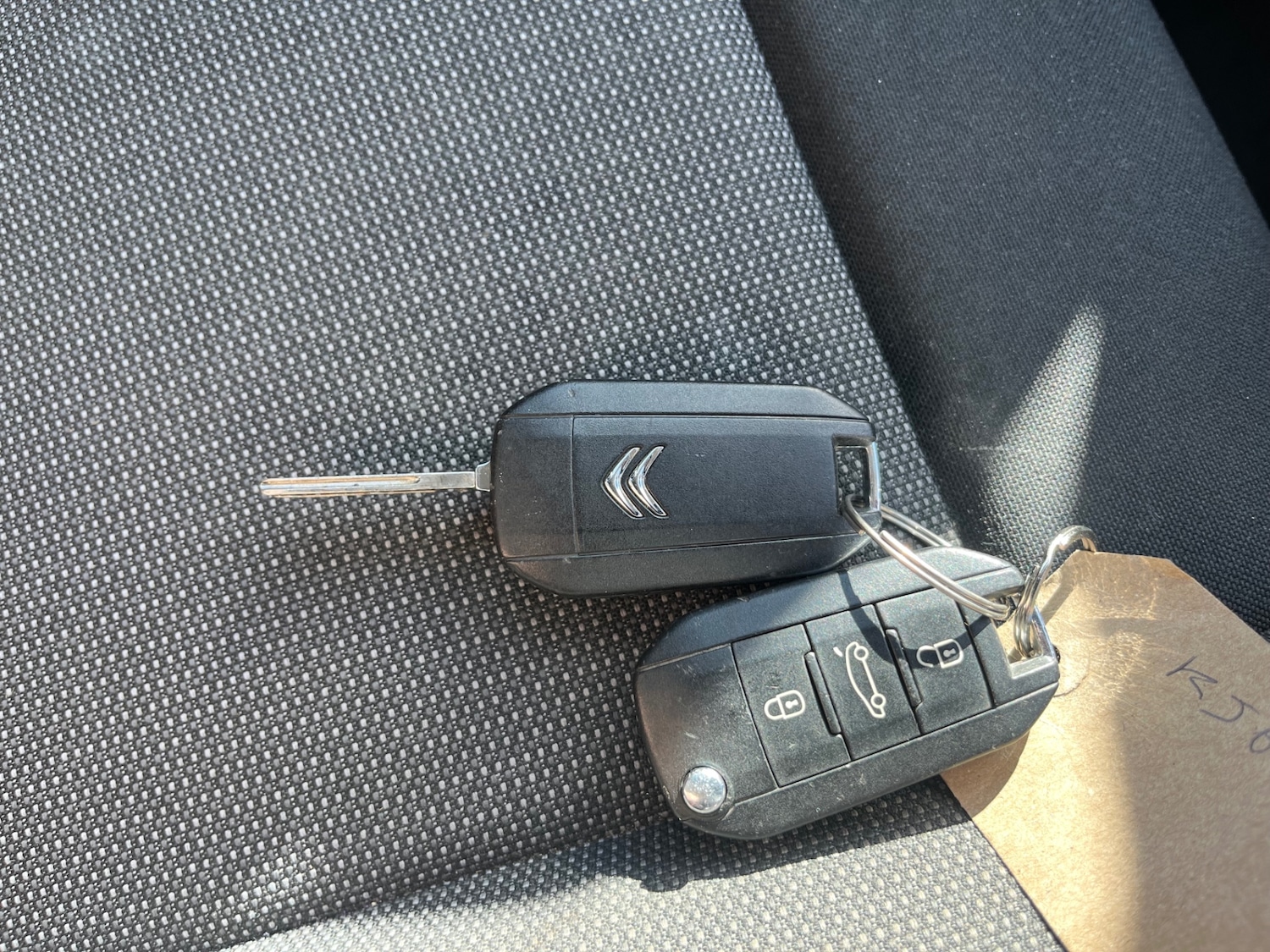 Used Citroen C4 Cactus 2017 for sale - 78025324: Photo 23