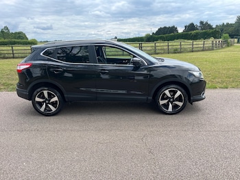 Used Nissan Qashqai 2016 for sale - 79054060: Photo