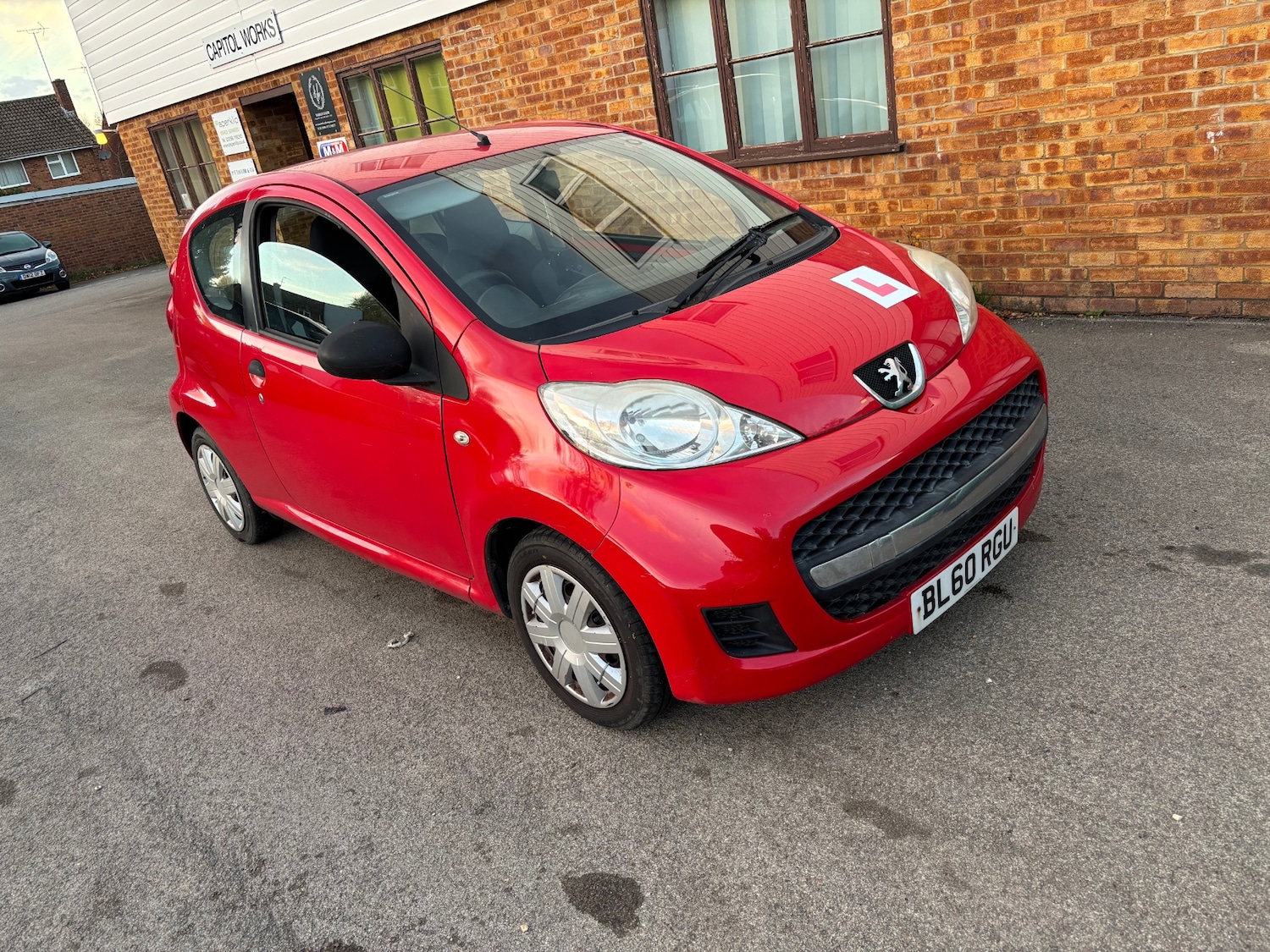 Used Peugeot 107 2011 for sale - 76445117: Photo 1