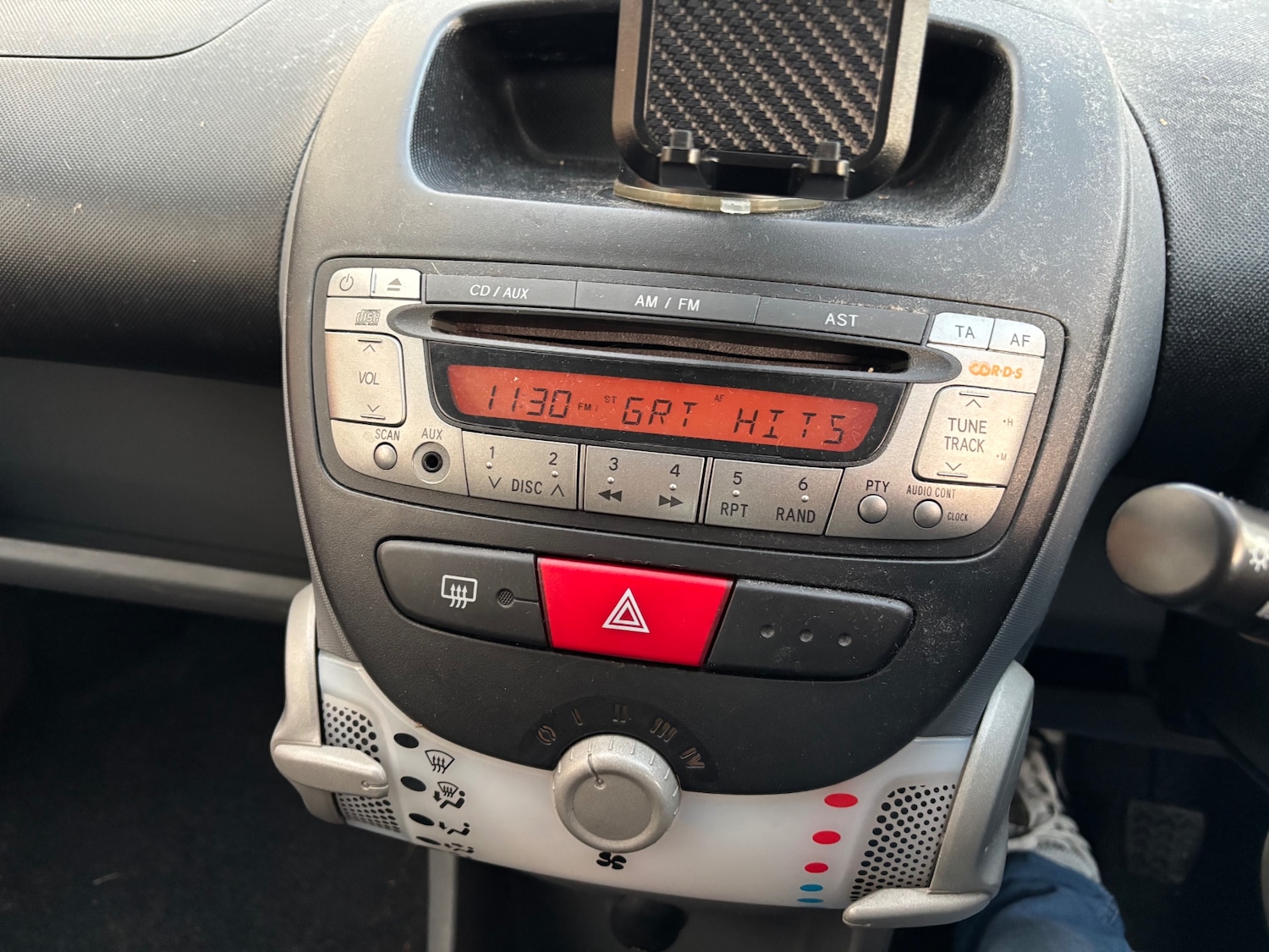 Used Peugeot 107 2011 for sale - 76445117: Photo 8