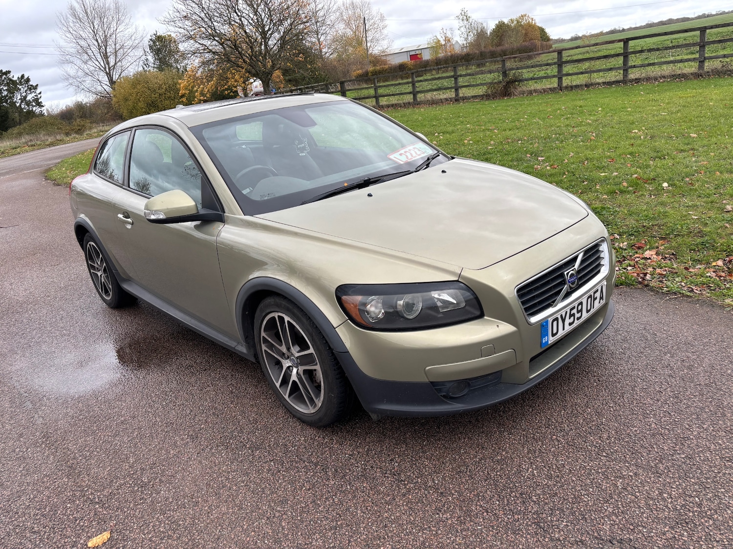 Used Volvo C30 2009 for sale - 76451785: Photo 1