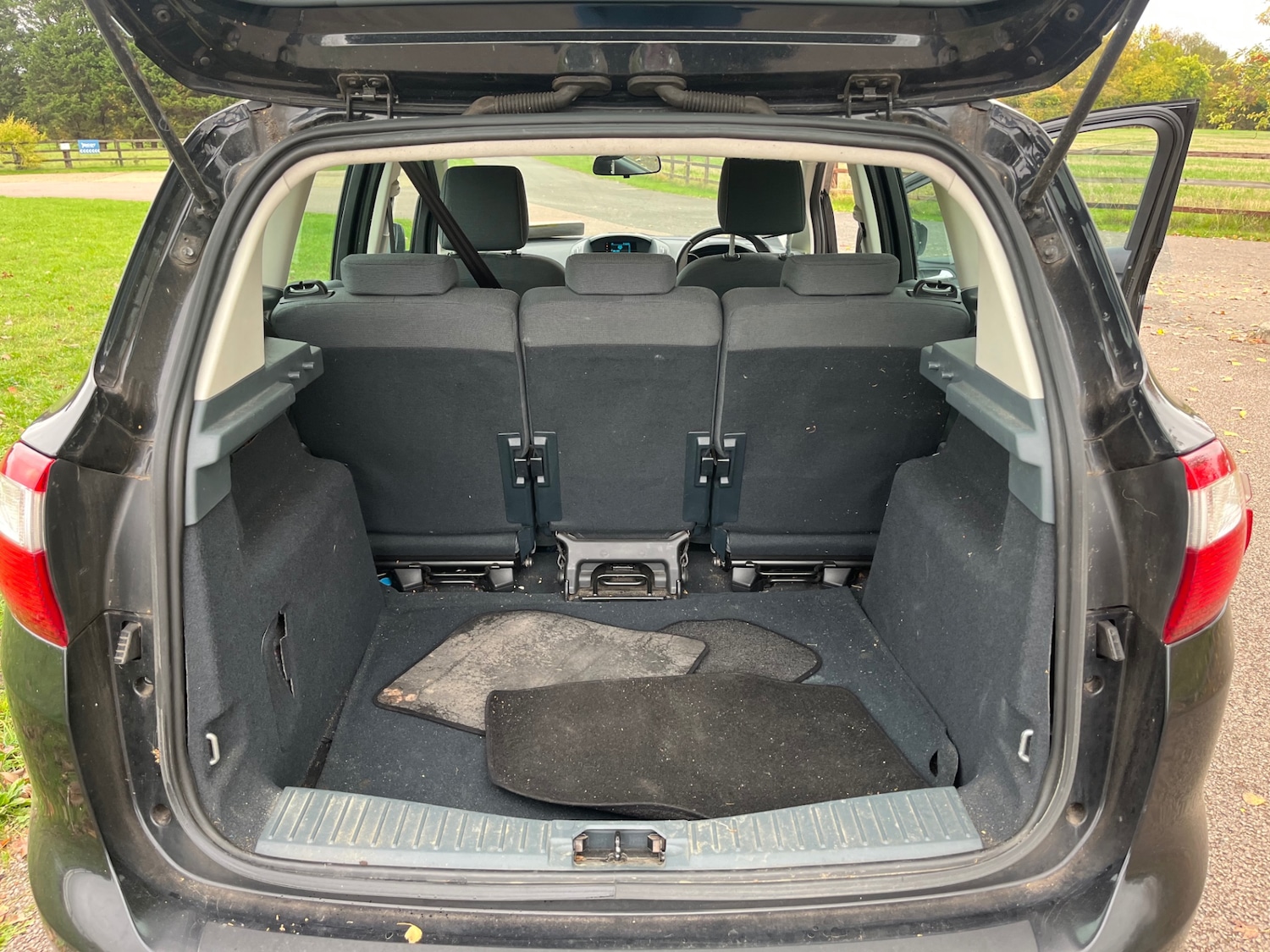 Used Ford C-Max 2014 for sale - 76253031: Photo 19