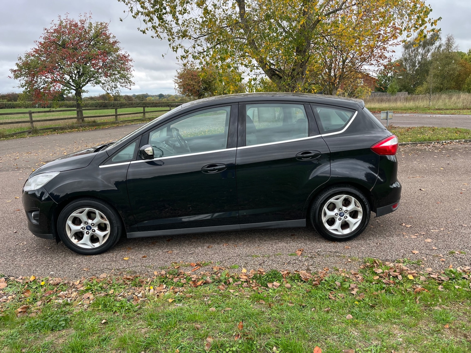 Used Ford C-Max 2014 for sale - 76253031: Photo 8