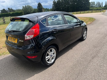 Used Ford Fiesta 2016 for sale - 78775749: Photo