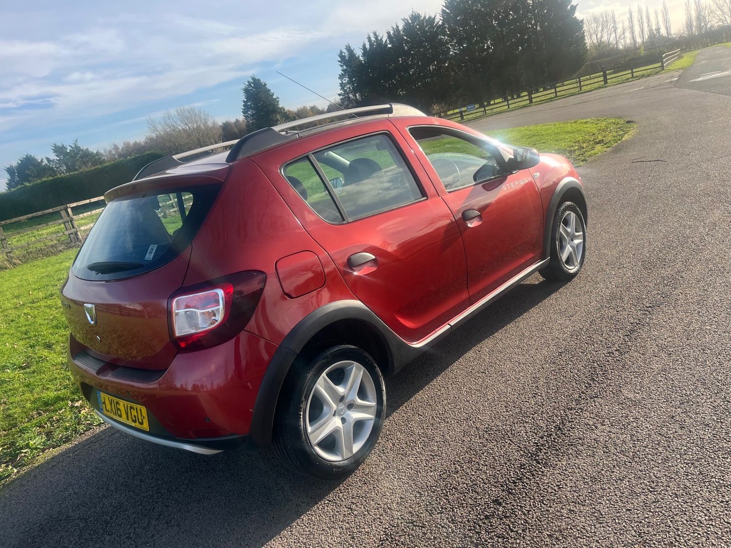 Used Dacia Sandero Stepway 2016 for sale - 76566446: Photo 4