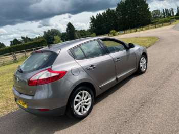 Used Renault Megane 2013 for sale - 74881822: Photo