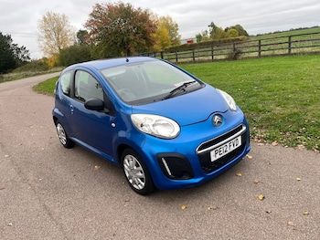 2012 (12) - 1.0i VTR 3dr