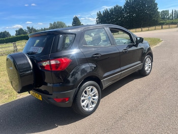 Used Ford Ecosport 2015 for sale - 79138914: Photo