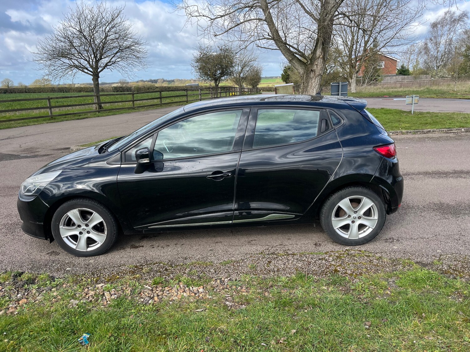 Used Renault Clio 2015 for sale - 78011253: Photo 8