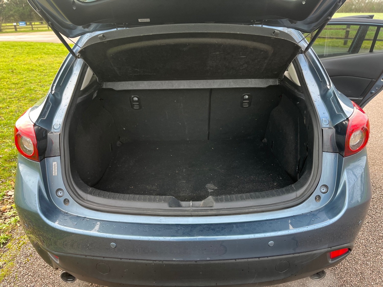 Used Mazda Mazda3 2014 for sale - 77093962: Photo 12