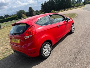 Used Ford Fiesta 2011 for sale - 75421018: Photo