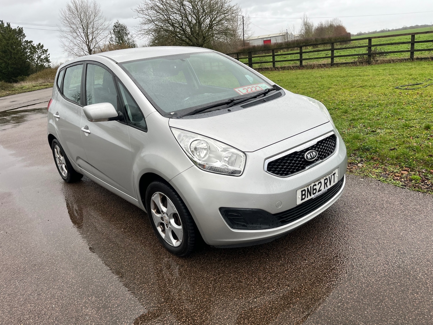 Used Kia Venga 2012 for sale - 76892778: Photo 1