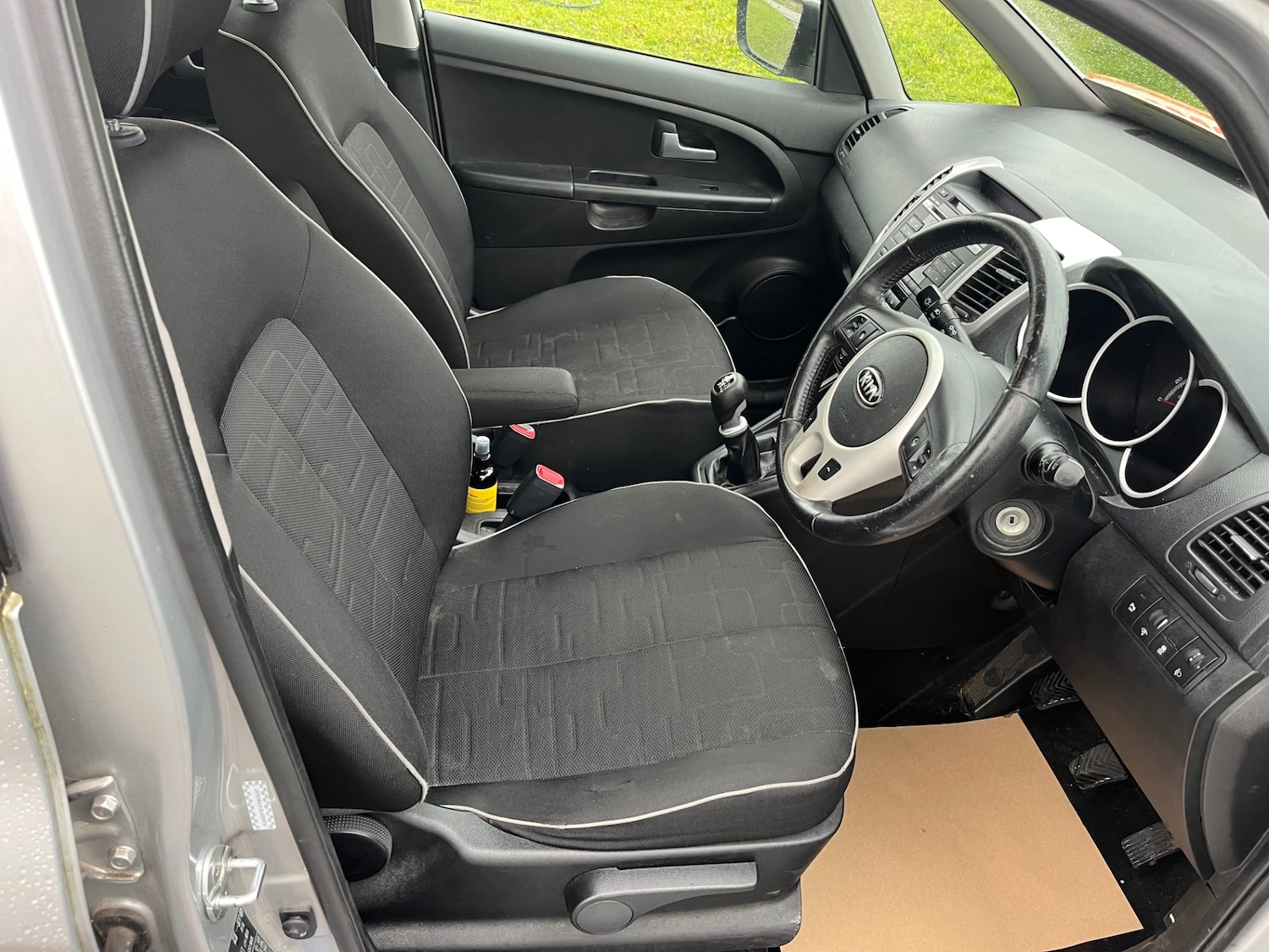 Used Kia Venga 2012 for sale - 76892778: Photo 10